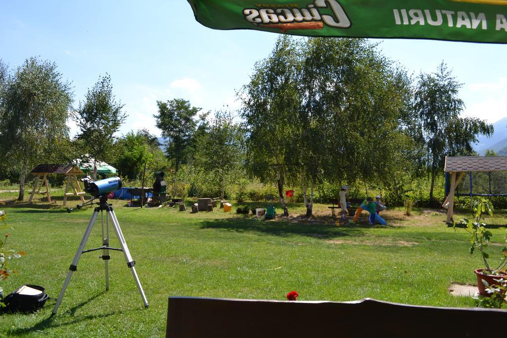 מלון Sîmbăta de Sus Pensiunea Royal Garden מראה חיצוני תמונה